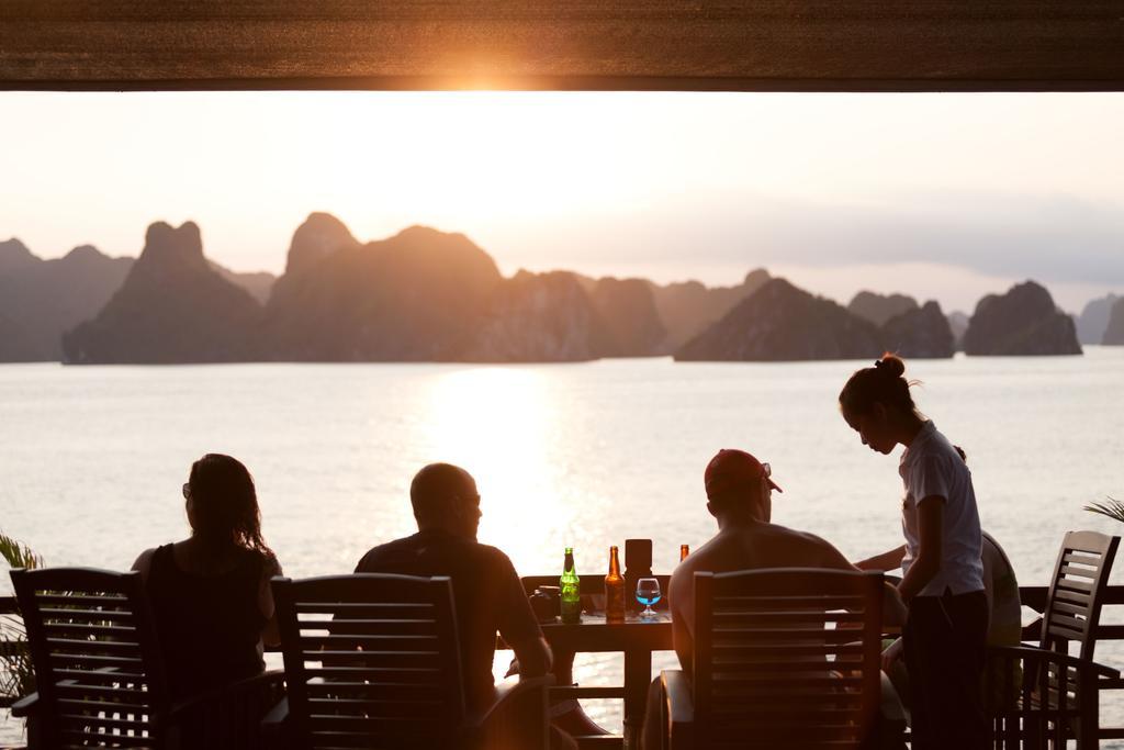 Orchid Classic Cruise Ha Long Exterior photo